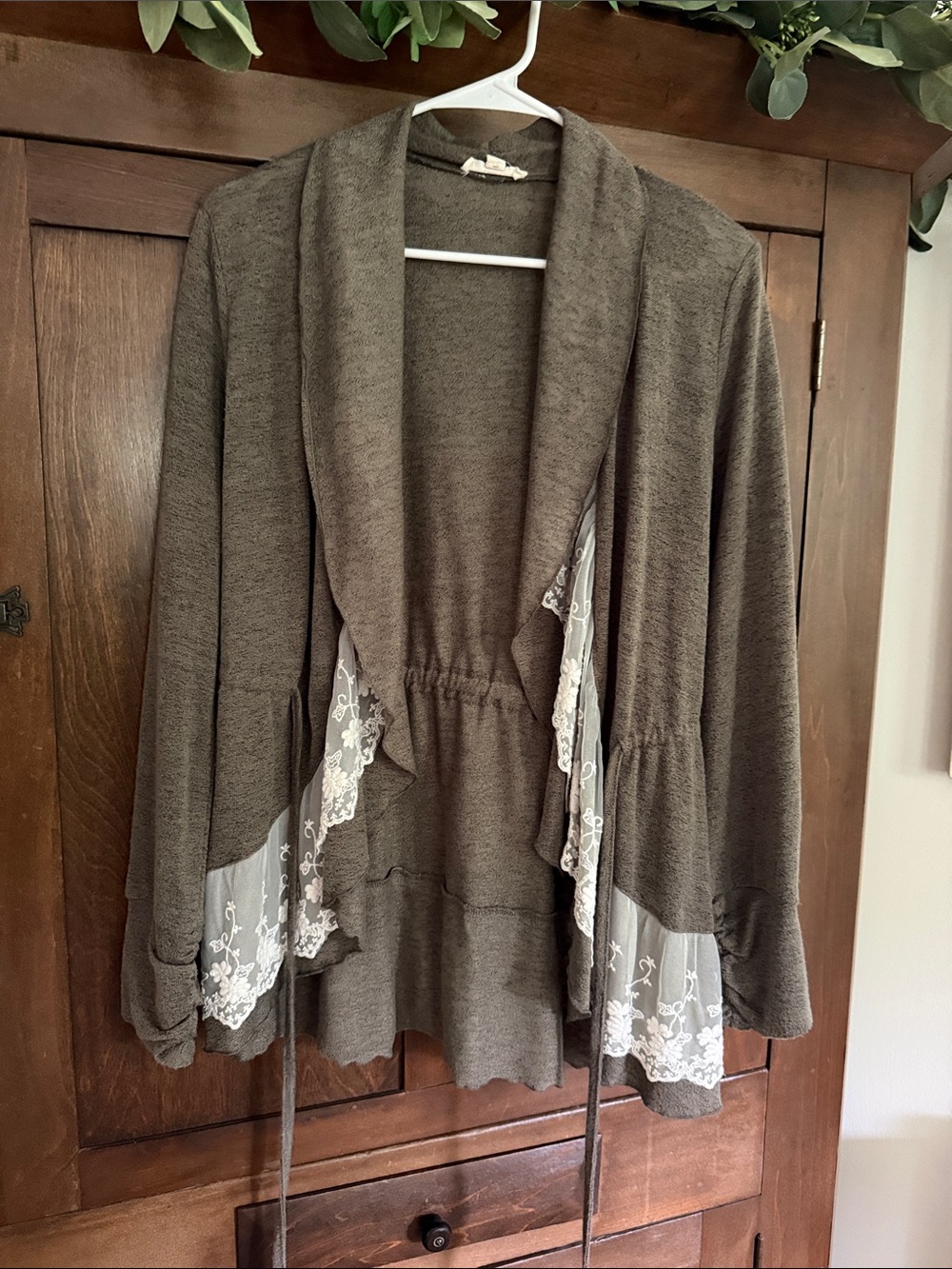 Brown Lace-Trim Open Front Women’s Light Cardigan